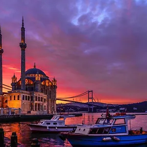 White Beyaz Suites ** Стамбул